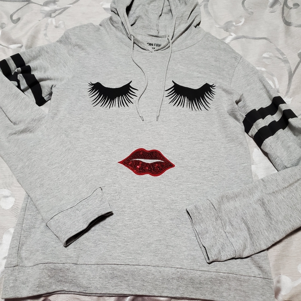 Eyelashes and sequin red lips sweatshirt